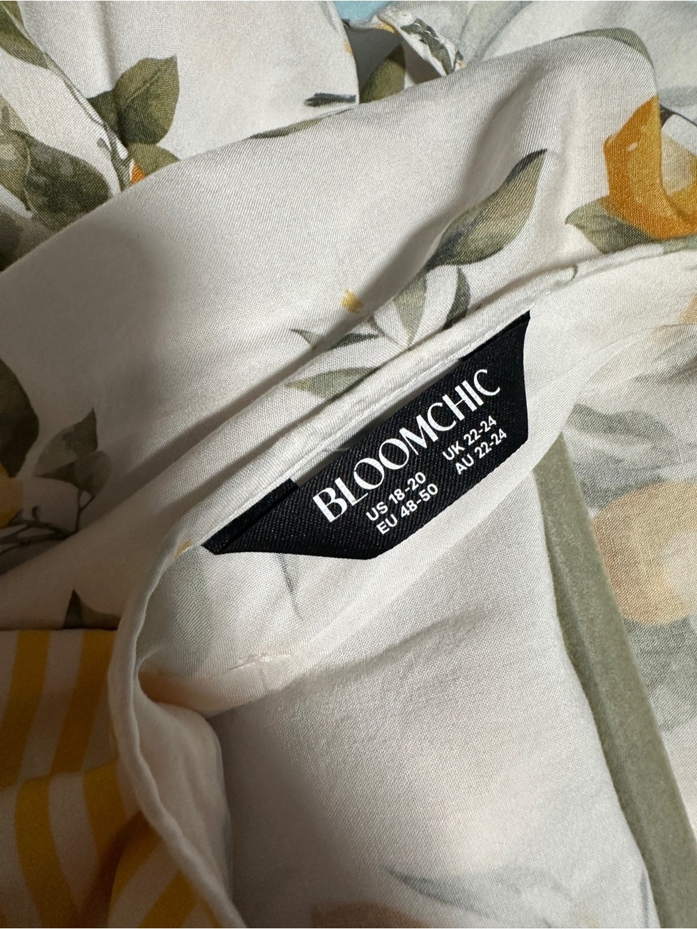 BloomChic White Tunic with Yellow Lemon Print - Picture 7 of 7
